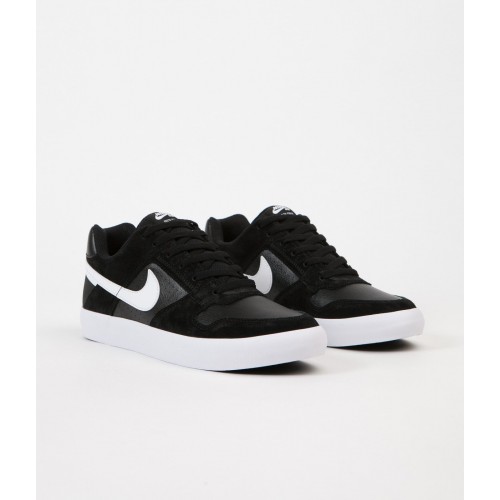 nike sb chica